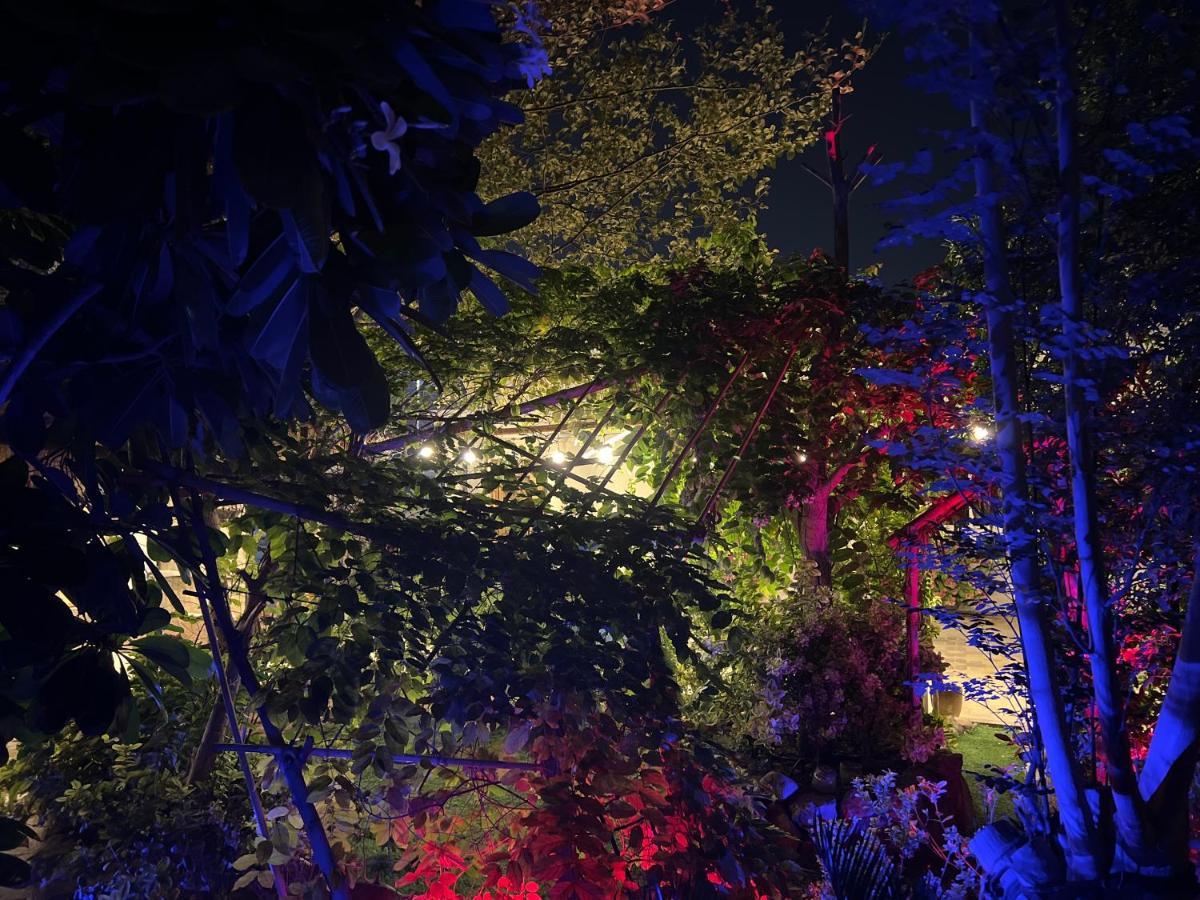 Alhosani Homestay *